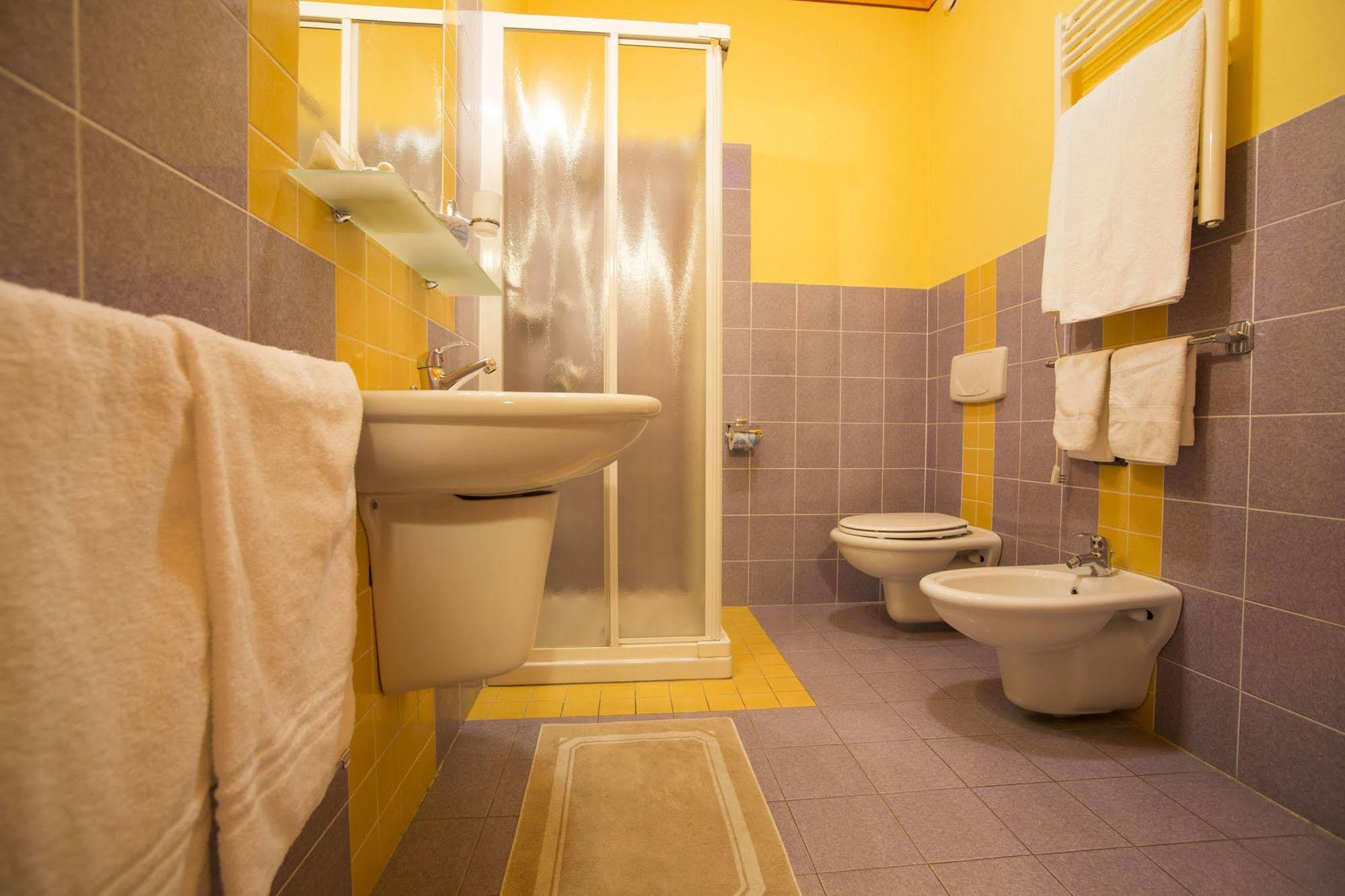 Hotel L'Antica Sosta Castelfiorentino Esterno foto