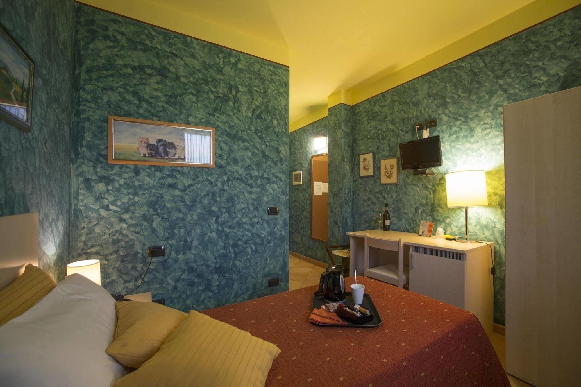 Hotel L'Antica Sosta Castelfiorentino Esterno foto
